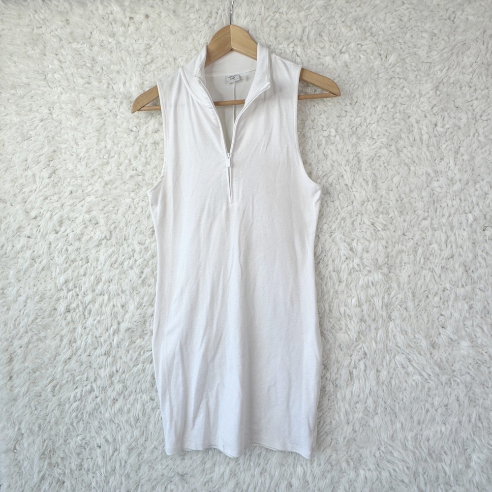 Sunday Best Aritzia‎ Dress Medium White Sleeveless Quarter Zip Athleisure Sporty